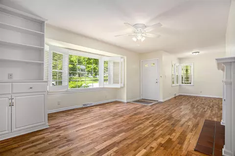 514 N Kalamazoo, Marshall, MI 49068 photo 5