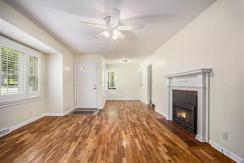 514 N Kalamazoo, Marshall, MI 49068 photo 4