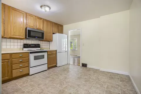514 N Kalamazoo, Marshall, MI 49068 photo 9