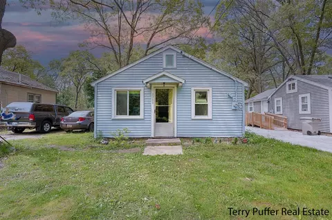 2733 Valk, Norton Shores, MI 49444