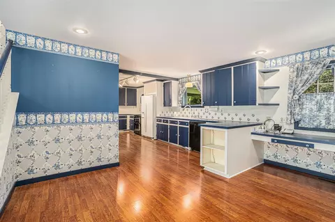 Kitchen - 11368 Baseline, Hickory Corners, MI 49060 photo 1 of 3
