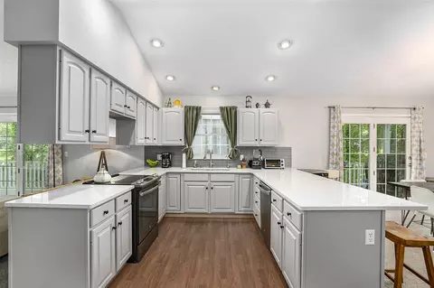11451 Long Pt, Plainwell, MI 49080 photo 9