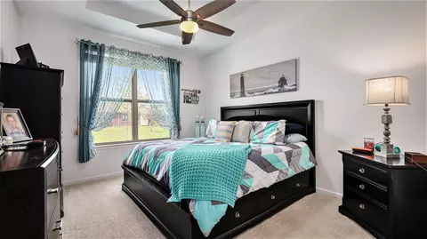 Bedroom - 49151 Diane #136, Macomb, MI 48042 photo 1 of 4