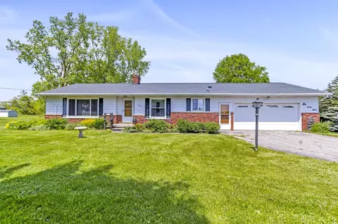 1152 Holt, Mason, MI 48854