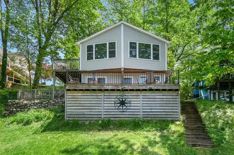 26970 Lake, Lawton, MI 49065