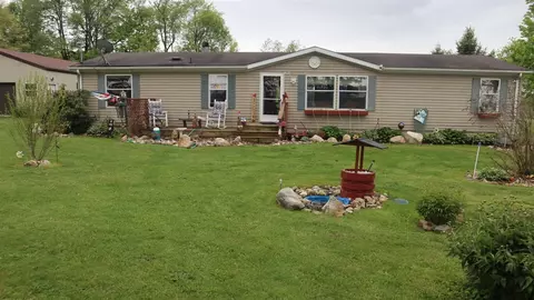 10531 Wolfe, Marcellus, MI 49067
