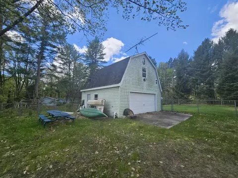 Exterior - 8648 Monterey Dr, Evart, MI 49631 photo 3 of 8