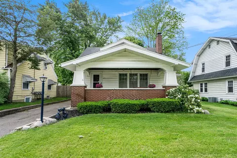 416 N Riverview, Parchment, MI 49004