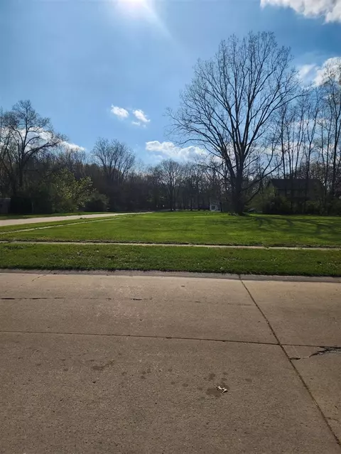 6092 Dexter, Romulus, MI 48174