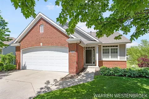 4753 Charleston, Holland, MI 49423
