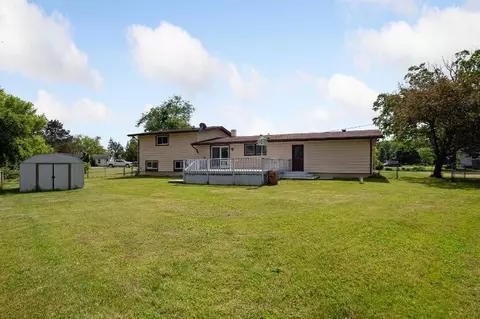 Exterior - 5871 Squires, Jackson, MI 49201 photo 6 of 9
