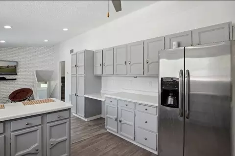 Kitchen - 5871 Squires, Jackson, MI 49201 photo 3 of 7