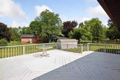 Exterior - 5871 Squires, Jackson, MI 49201 photo 8 of 9