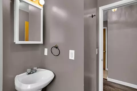 228 Ballard, Jackson, MI 49201 photo 33