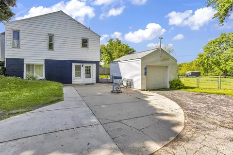 228 Ballard, Jackson, MI 49201 photo 38