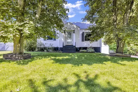 228 Ballard, Jackson, MI 49201 photo 35