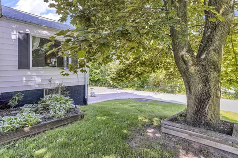228 Ballard, Jackson, MI 49201 photo 37
