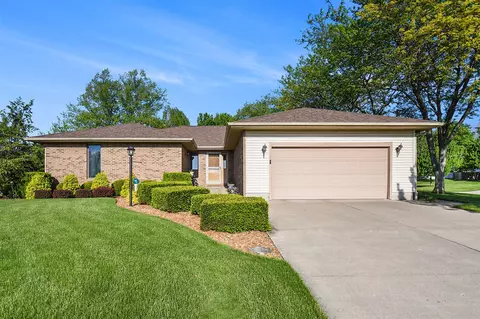 700 Tulip, Three Oaks, MI 49128
