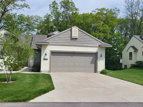 1320 N Timberview, Whitehall, MI 49461