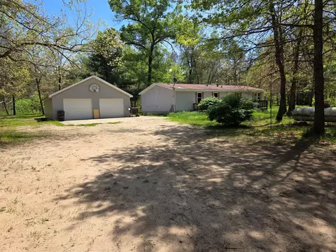1751 E 44th, Idlewild, MI 49642