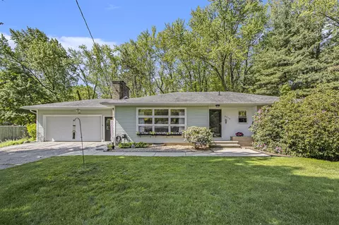 2913 Junedale, Kalamazoo, MI 49006