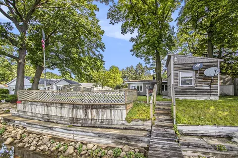Exterior - 23569 River Run, Mendon, MI 49072 photo 5 of 7