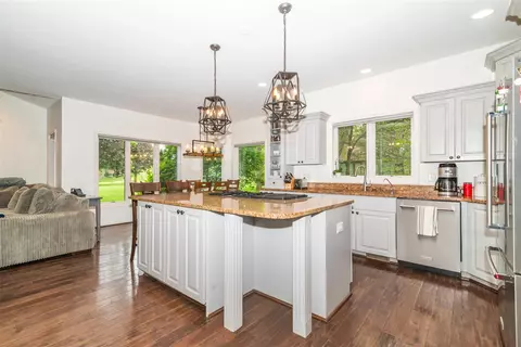 Kitchen - 3043 Heather, Ann Arbor, MI 48108 photo 4 of 13