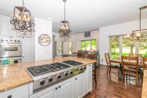 Kitchen - 3043 Heather, Ann Arbor, MI 48108 photo 6 of 13