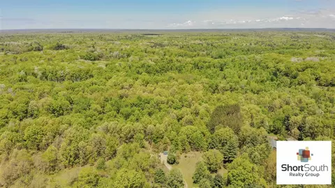 W 110th, Allegan, MI 49010