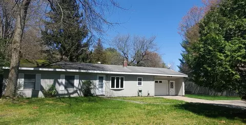 1784 W Bard, Muskegon, MI 49445