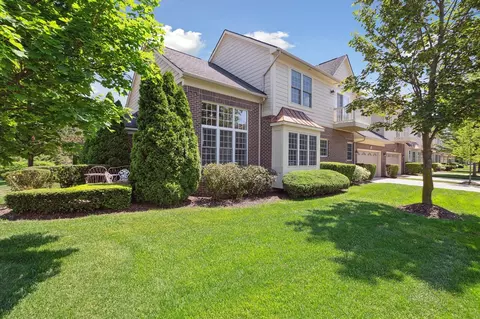 Exterior - 1304 E Crystal, Canton, MI 48187 photo 8 of 10
