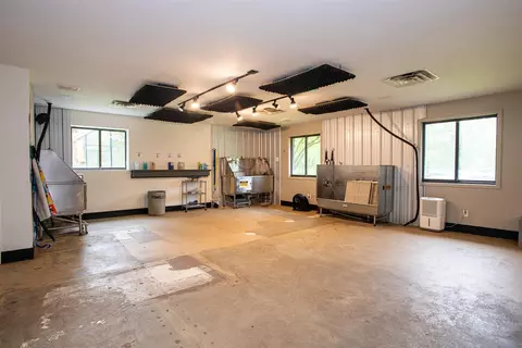3895 Cherry, Ada, MI 49301 photo 10