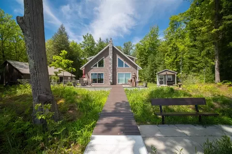14561 Pine Lk, Wellston, MI 49689