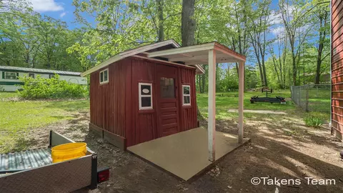 Exterior - 9945 Toohy, Harrison, MI 48625 photo 12 of 13