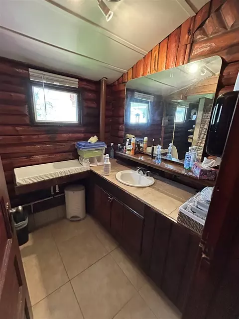 Bath - 9945 Toohy, Harrison, MI 48625 photo 5 of 6