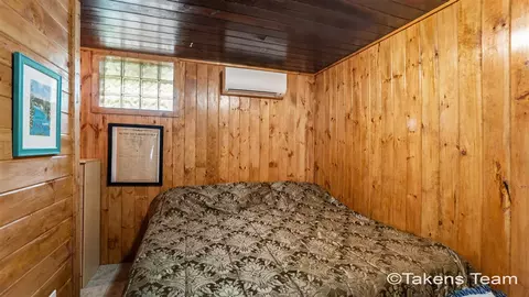 Bedroom - 9945 Toohy, Harrison, MI 48625 photo 2 of 3