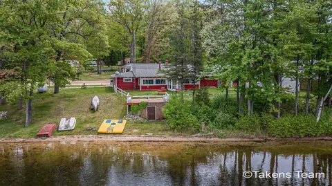 9945 Toohy, Harrison, MI 48625
