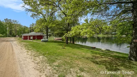 Exterior - 9945 Toohy, Harrison, MI 48625 photo 4 of 13