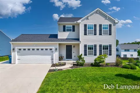 744 Misty Rdg, Middleville, MI 49333