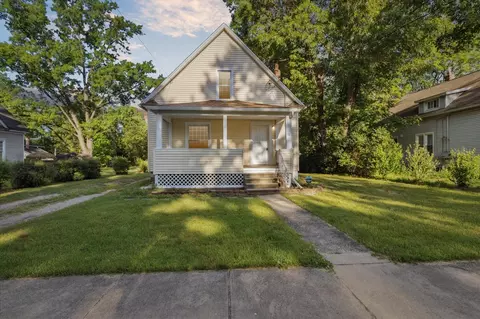 16 S Hinman, Battle Creek, MI 49037