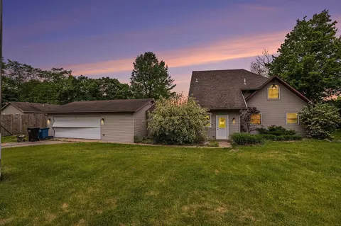11285 Riverside, Stanwood, MI 49346