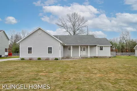 3264 Silver Birch, Muskegon, MI 49444