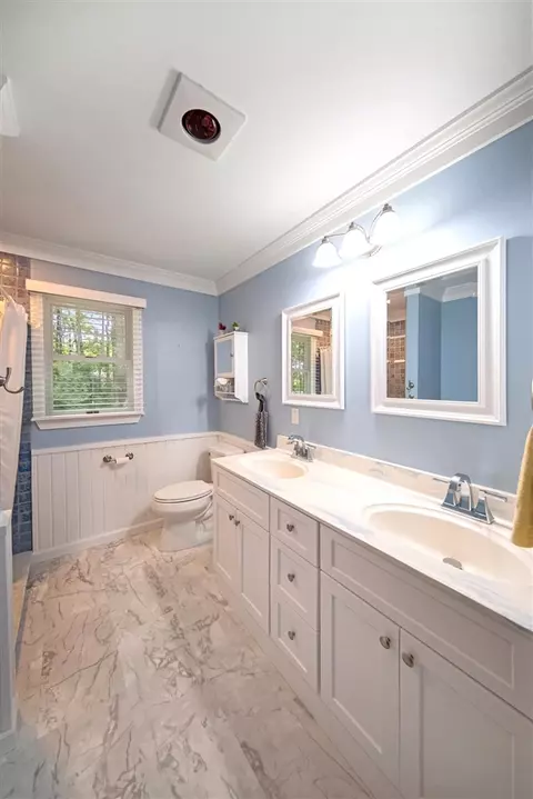 1745 Sevenoaks, Jackson, MI 49203 photo 20