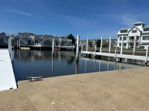 261 Peninsula #D, New Buffalo, MI 49117