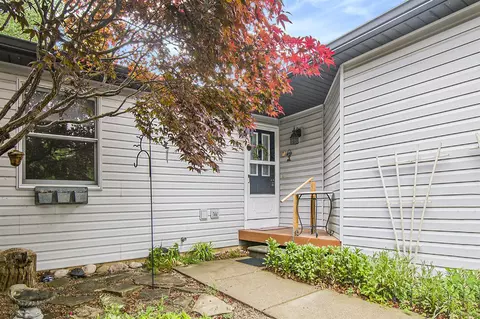 Exterior - 7579 Radcliffe, Brighton, MI 48114 photo 2 of 7