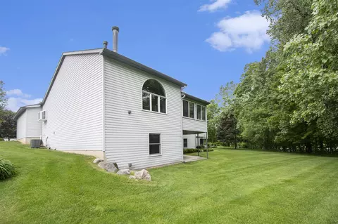 Exterior - 7579 Radcliffe, Brighton, MI 48114 photo 7 of 7