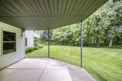Exterior - 7579 Radcliffe, Brighton, MI 48114 photo 6 of 7