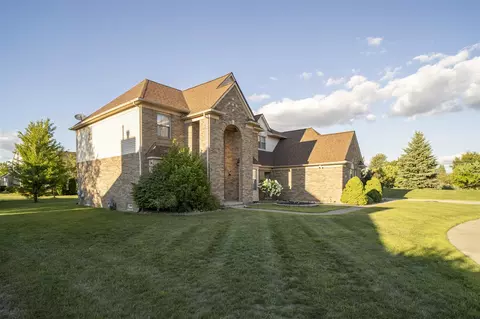 47418 Wallingford, Canton, MI 48188 photo 2