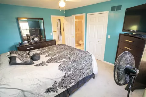 47418 Wallingford, Canton, MI 48188 photo 24
