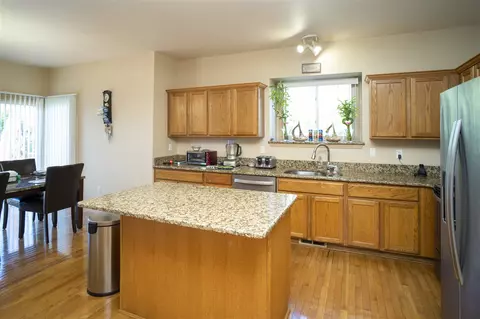 47418 Wallingford, Canton, MI 48188 photo 14